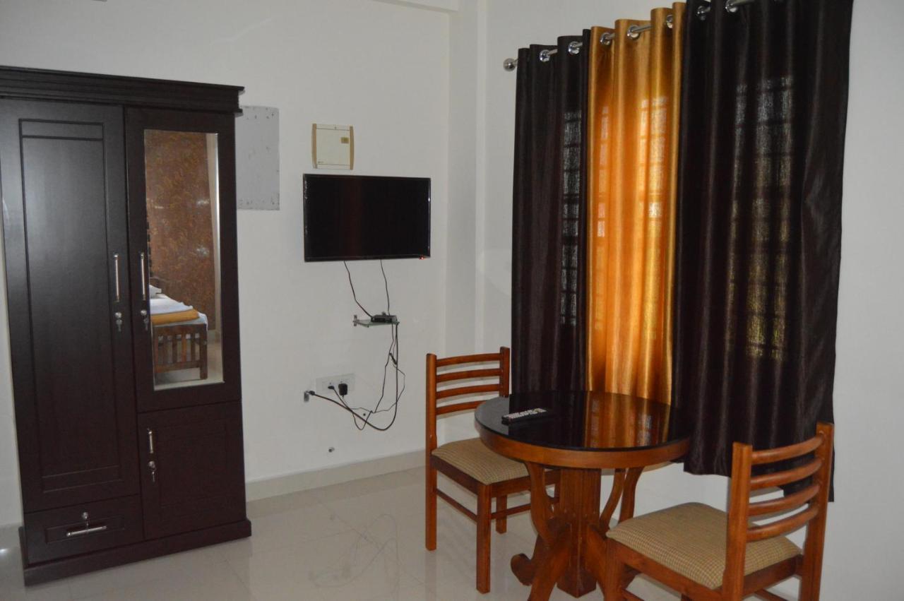 Coral Homes Kochi ภายนอก รูปภาพ
